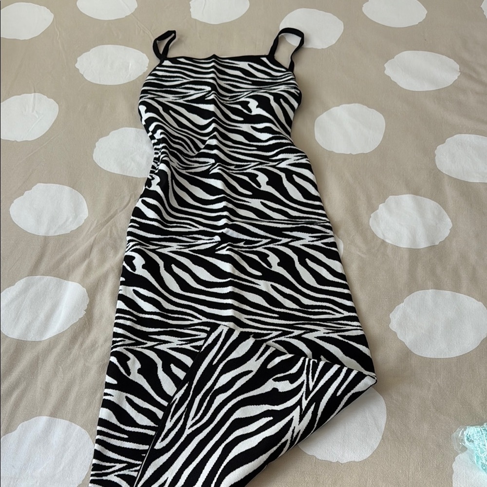 Zara Black and White Asymmetrical Bodycon Midi Dress